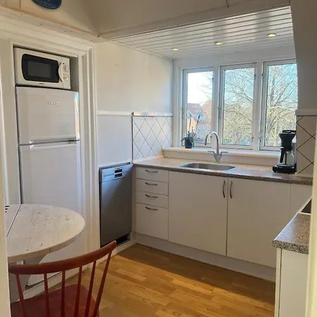 Entire In Lovely Lejlighed