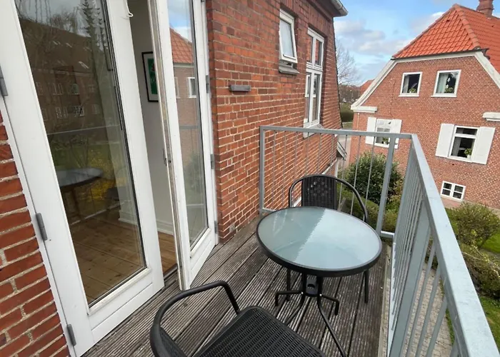 Entire In Lovely Daire Odense